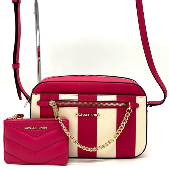 Michael Kors Large EW Crossbody Bag & Small Top Zip Coin
Pouch w ID Holder Pink - Picture 1 of 13